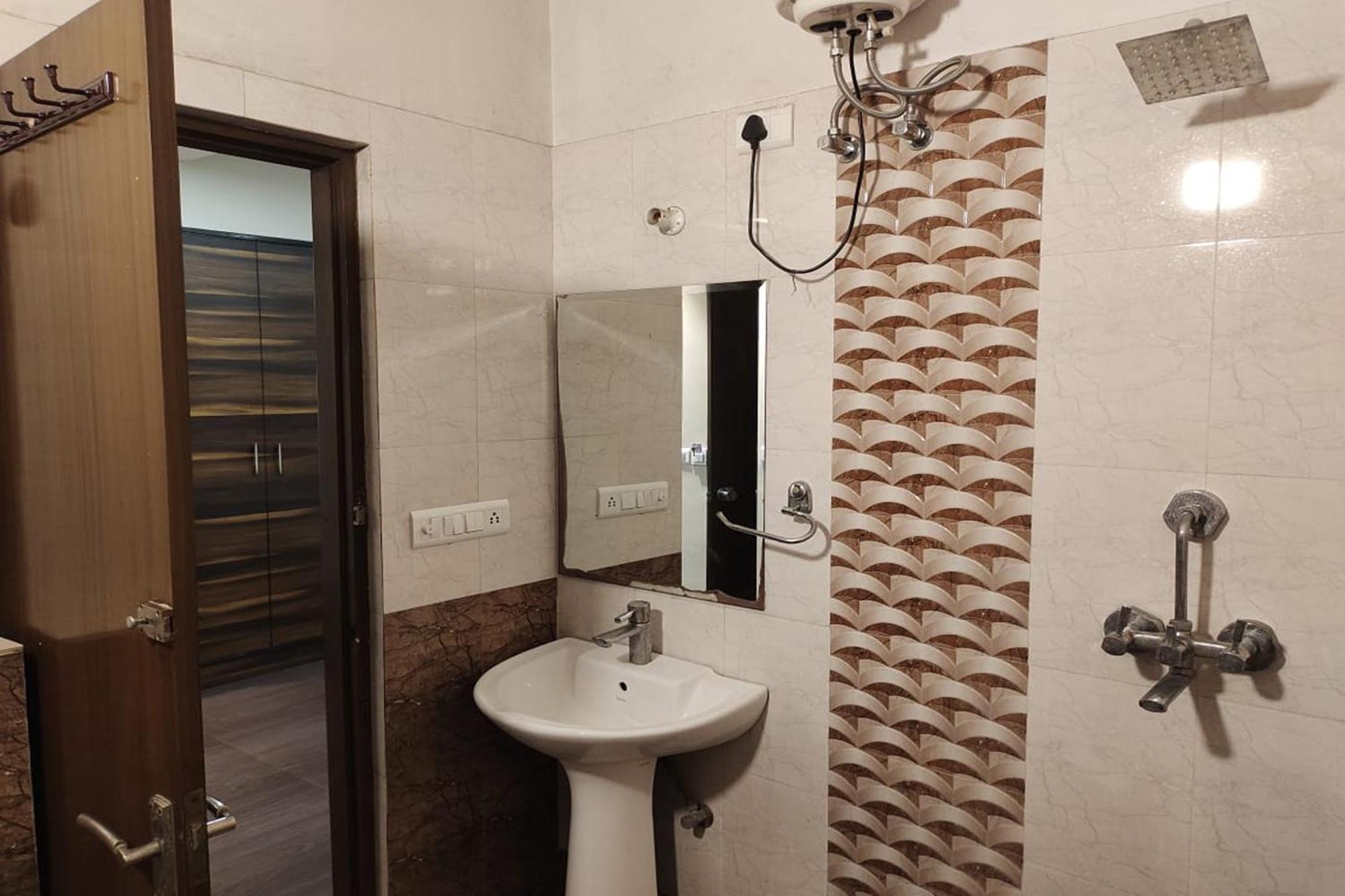 Hotel Rang Mahal Near Jaipur International Airport Exterior photo