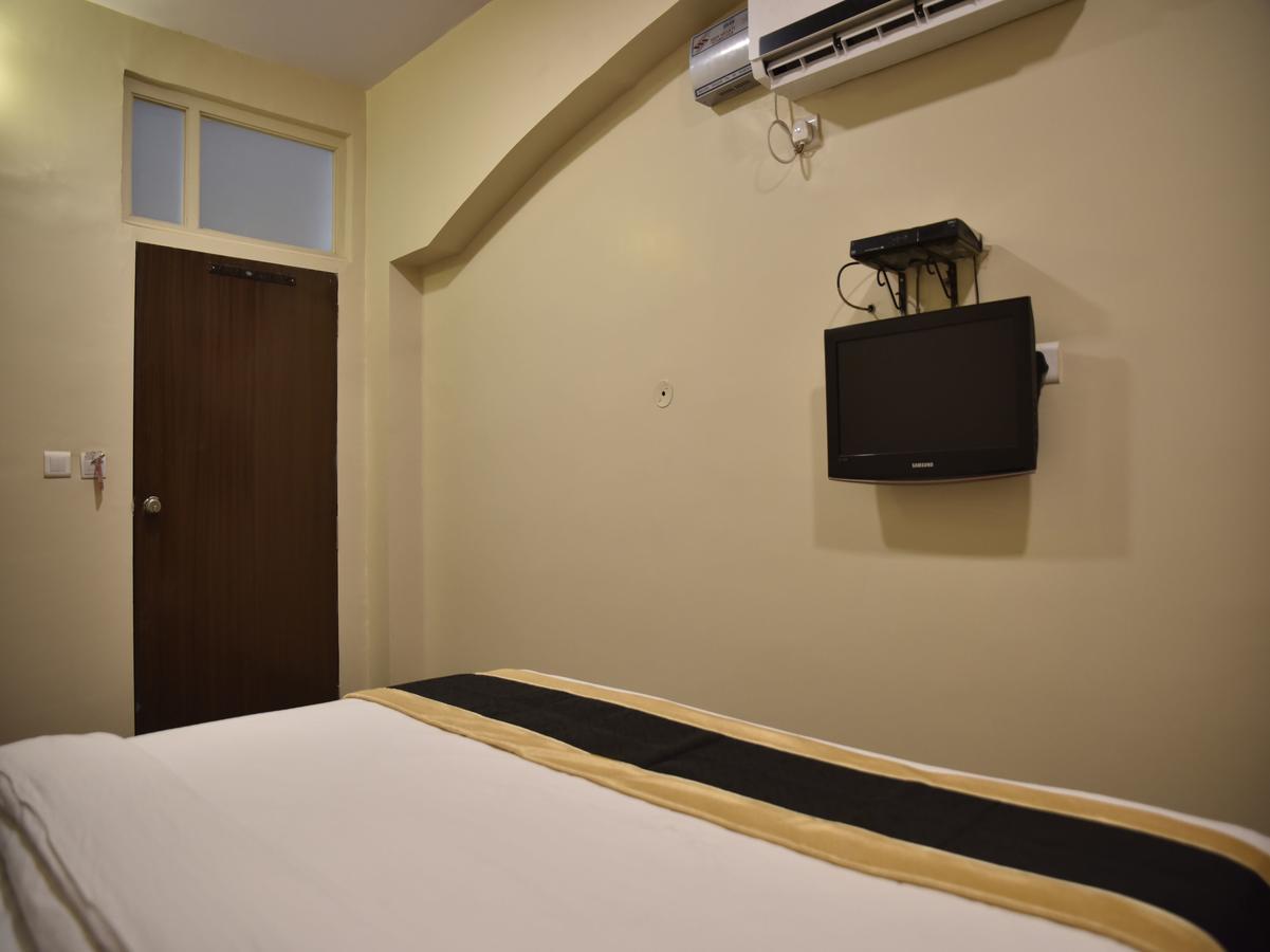 Hotel Rang Mahal Near Jaipur International Airport Exterior photo