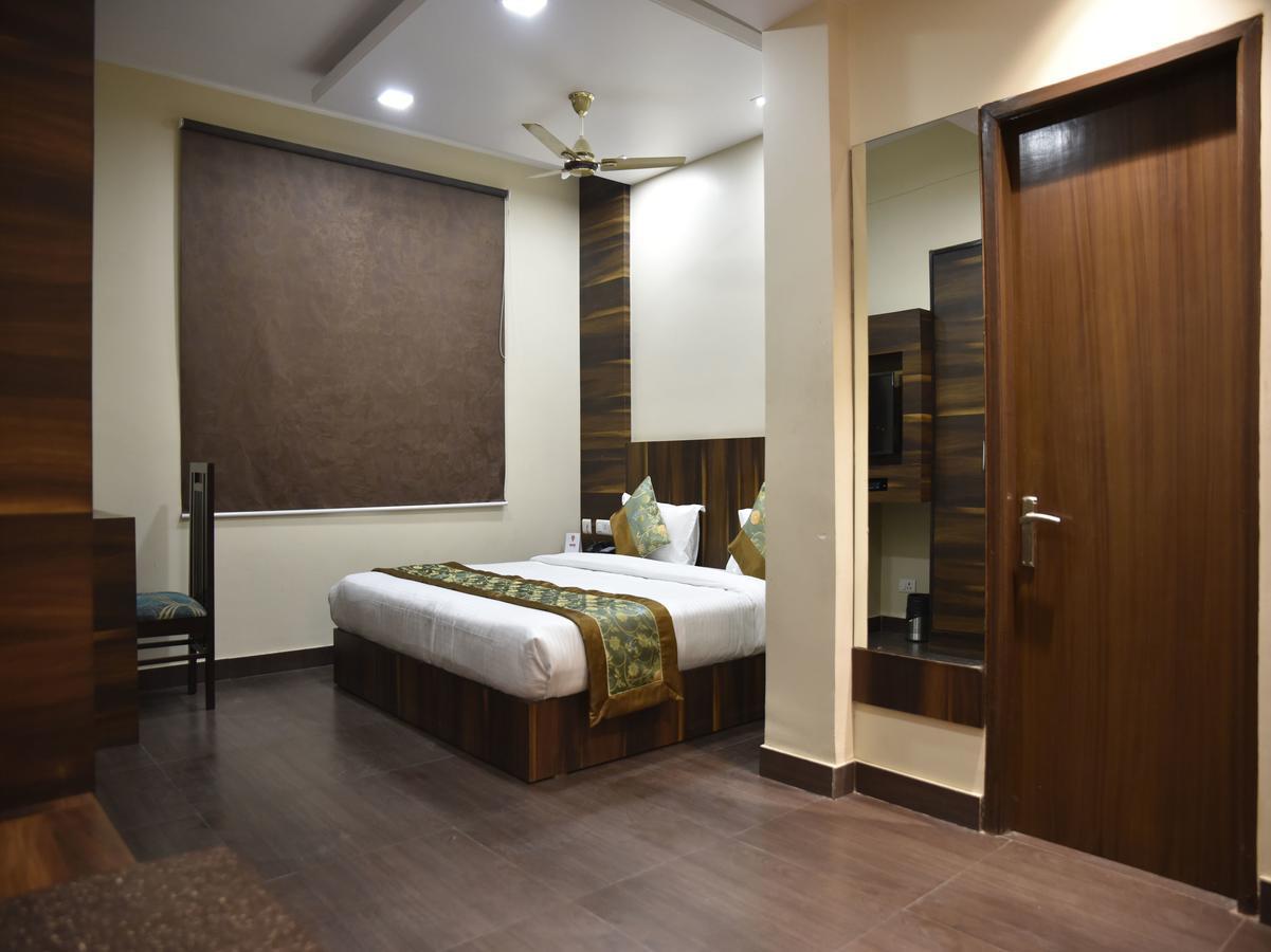 Hotel Rang Mahal Near Jaipur International Airport Exterior photo