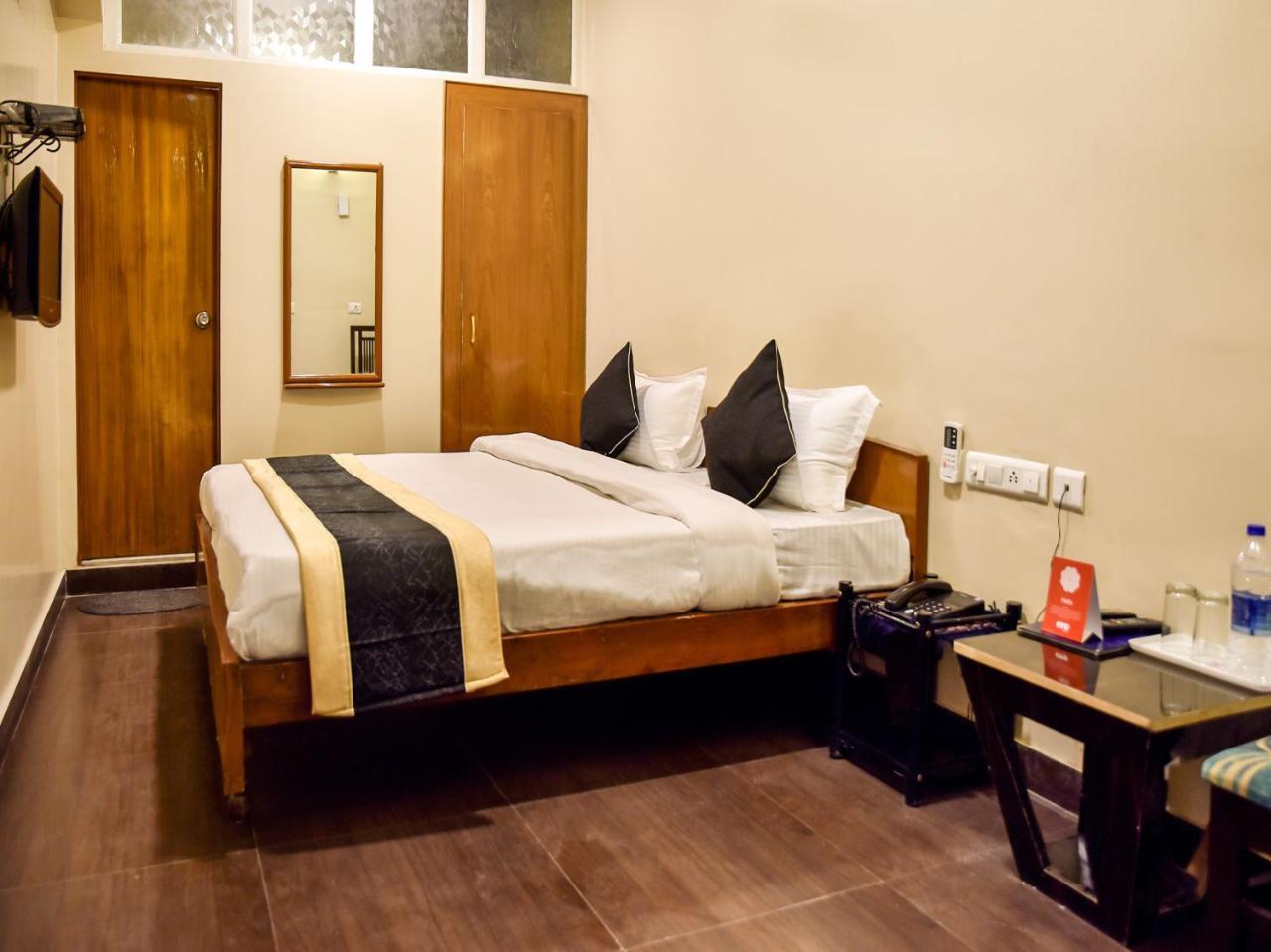 Hotel Rang Mahal Near Jaipur International Airport Exterior photo